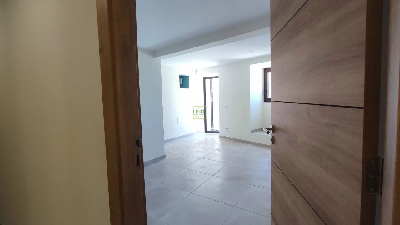 Moradia T2 para Venda em Póvoa de Rio de Moinhos e Cafede Foto 15