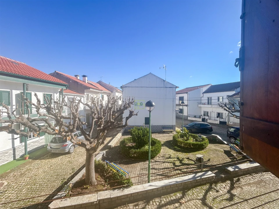 Moradia T2 para Venda em Benquerença Foto 29