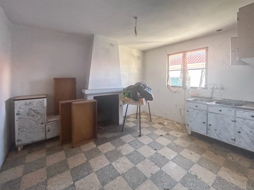 Moradia T2 para Venda em Benquerença Foto 23