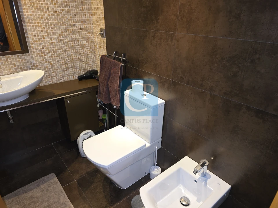 Apartamento T2 para Arrendamento em São Mamede de Infesta e Senhora da Hora Foto 11