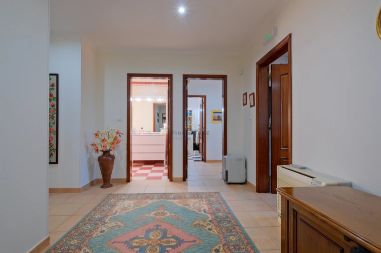 Moradia T4 para Venda em Castanheira do Ribatejo e Cachoeiras Foto 39