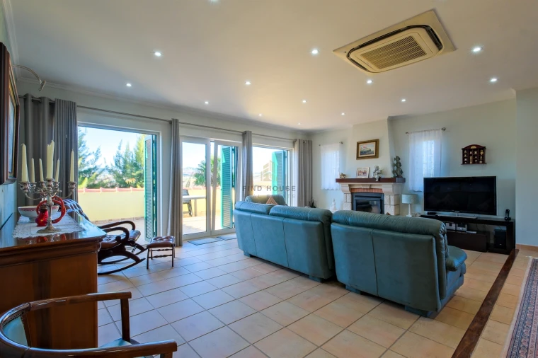 Moradia T4 para Venda em Castanheira do Ribatejo e Cachoeiras Foto 29