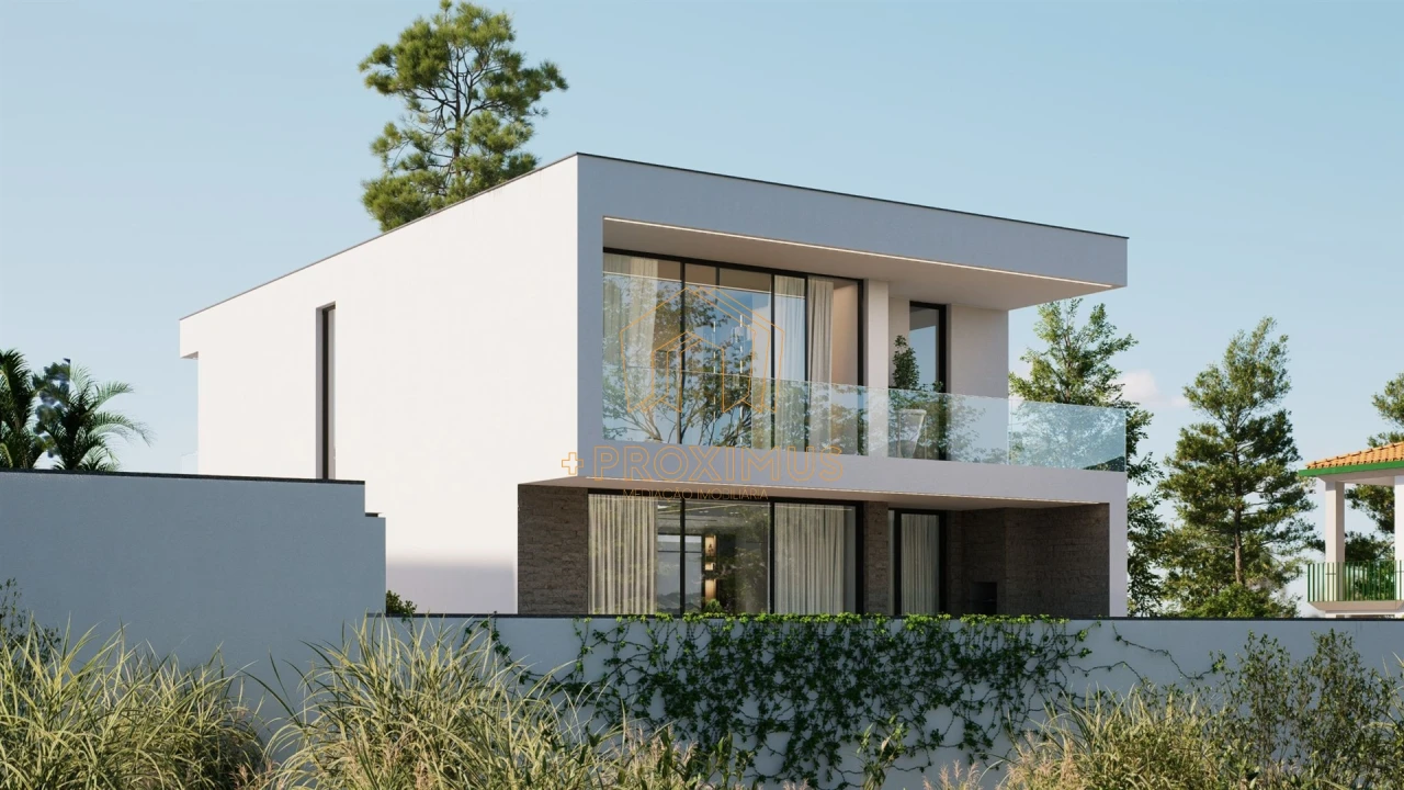 Moradia T4 para Venda em Lavos Foto 12