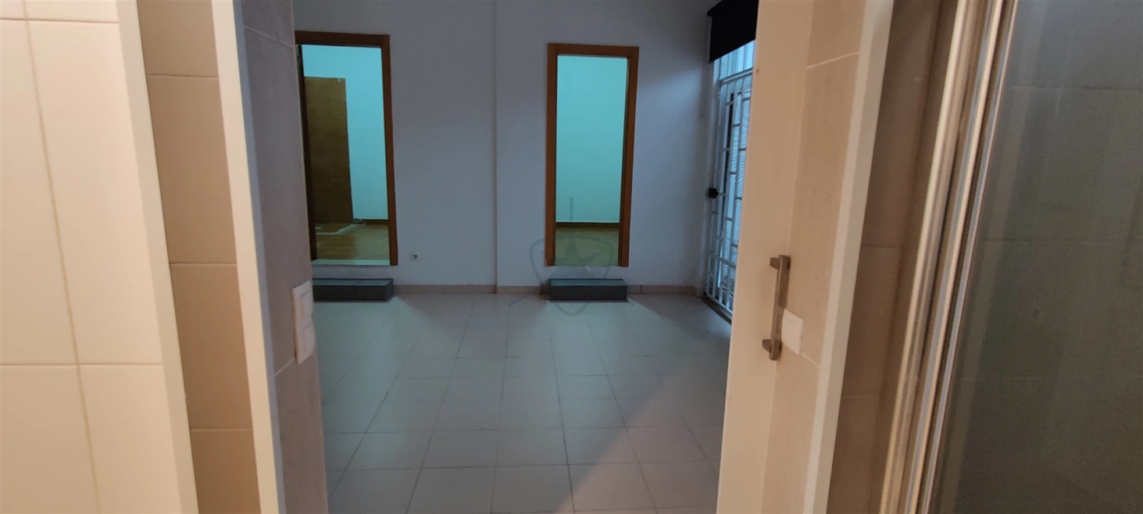 Loja para Arrendamento em Atalaia e Alto Estanqueiro-Jardia Foto 14