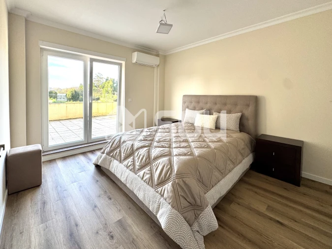 Apartamento T2 para Venda em Valongo Foto 13