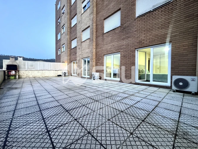 Apartamento T2 para Venda em Valongo Foto 6