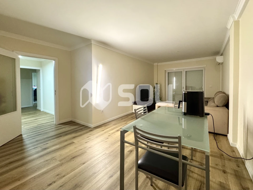 Apartamento T2 para Venda em Valongo Foto 5