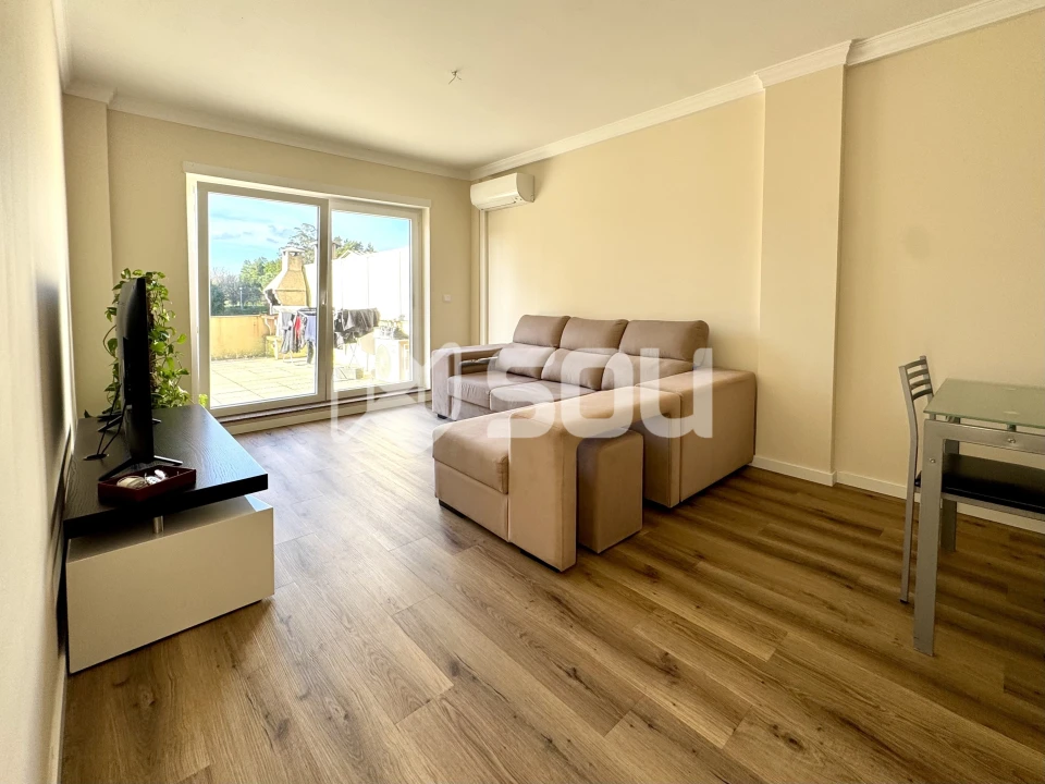 Apartamento T2 para Venda em Valongo Foto 1