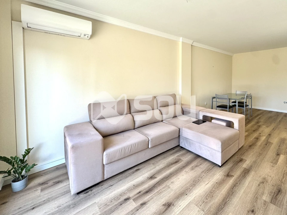 Apartamento T2 para Venda em Valongo Foto 3