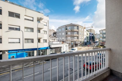 Apartamento T4 para Arrendamento em Cedofeita, Santo Ildefonso, Sé, Miragaia, São Nicolau e Vitória