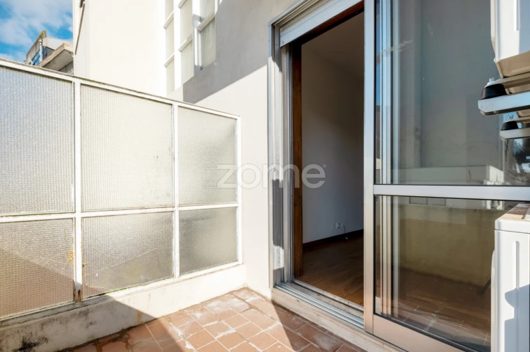 Apartamento T4 para Arrendamento em Cedofeita, Santo Ildefonso, Sé, Miragaia, São Nicolau e Vitória Foto 24
