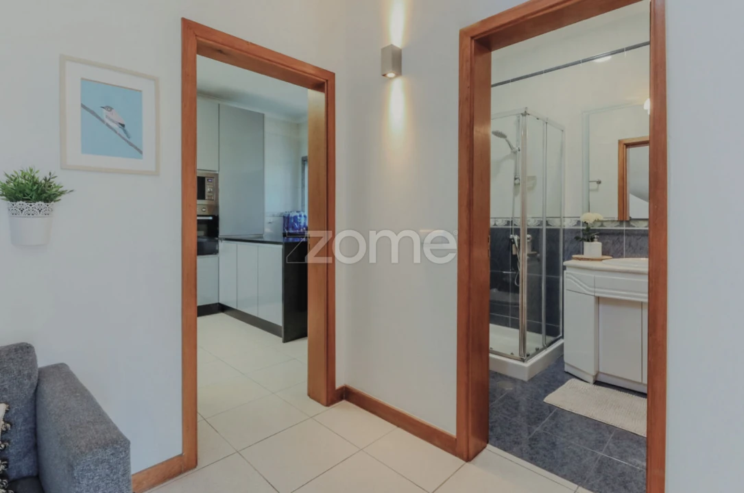 Moradia T3 para Venda em Infias Foto 20