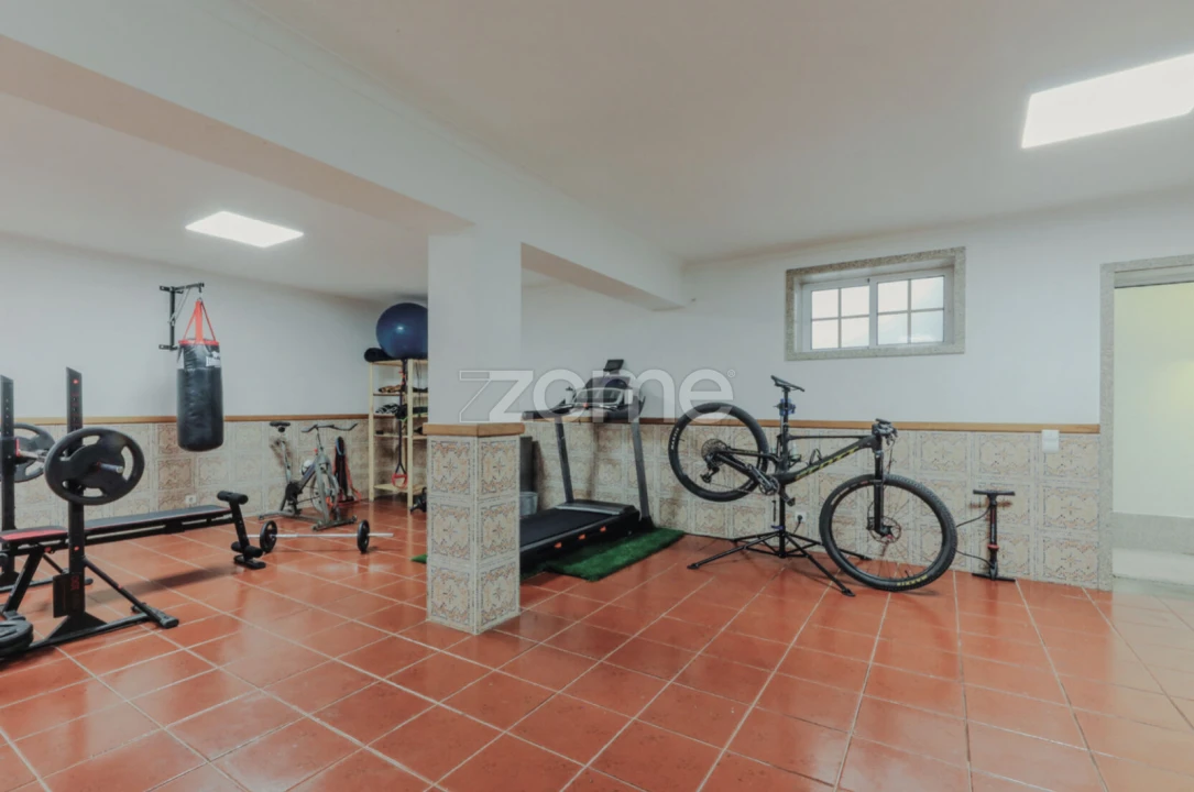 Moradia T3 para Venda em Infias Foto 39