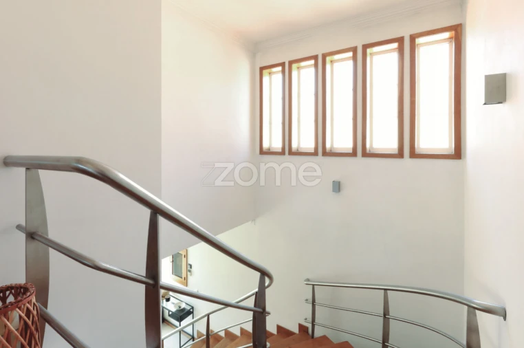 Moradia T3 para Venda em Infias Foto 23