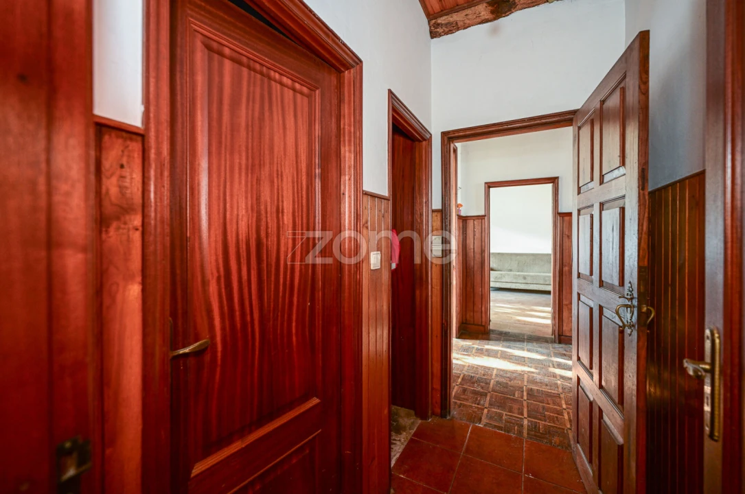 Moradia T4 para Venda em Valongo Foto 11