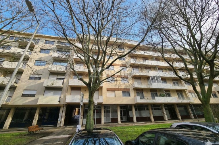 Apartamento T4 para Arrendamento em Póvoa de Varzim, Beiriz e Argivai Foto 31