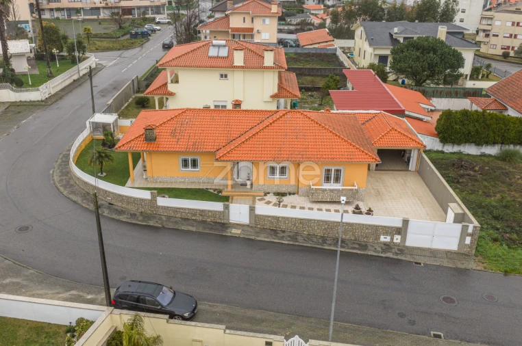 Moradia T3 para Venda em São João de Ver Foto 52