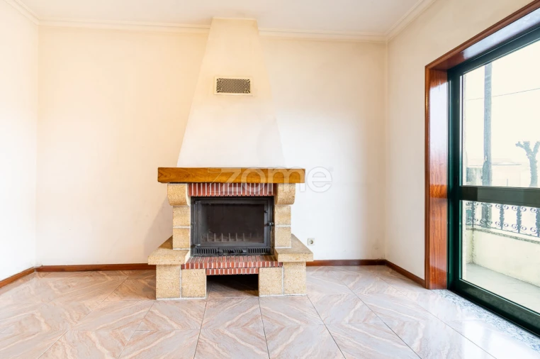 Moradia T4 para Venda em Valongo Foto 3