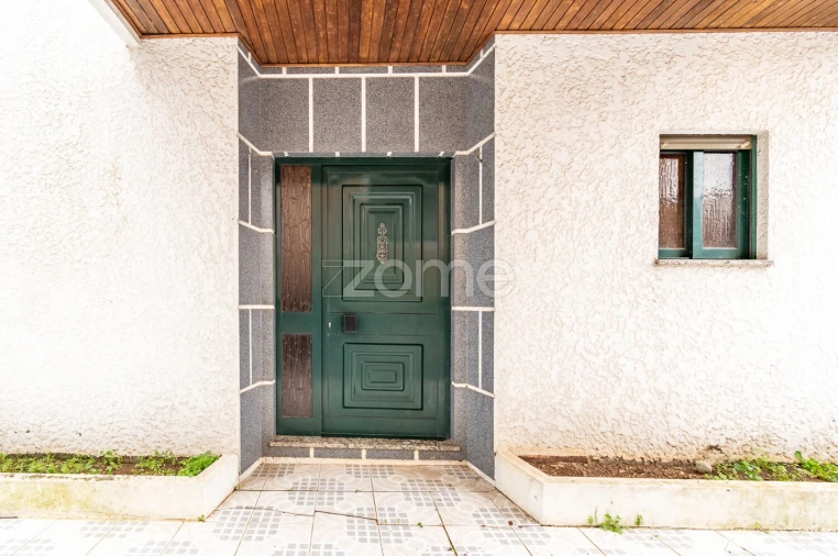 Moradia T4 para Venda em Valongo Foto 31