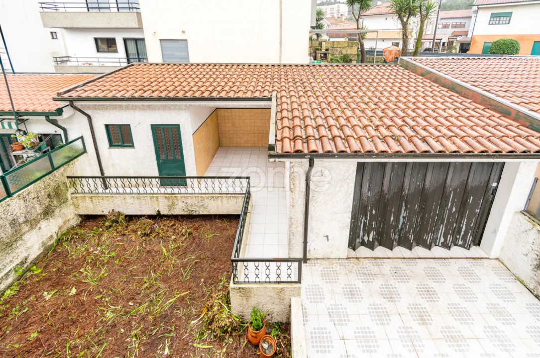 Moradia T4 para Venda em Valongo Foto 29