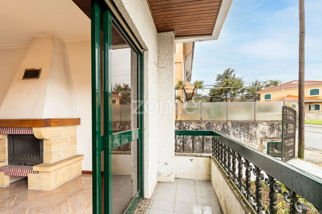 Moradia T4 para Venda em Valongo Foto 27