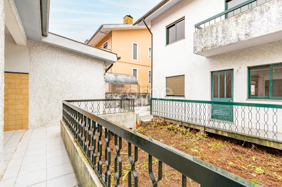 Moradia T4 para Venda em Valongo Foto 34