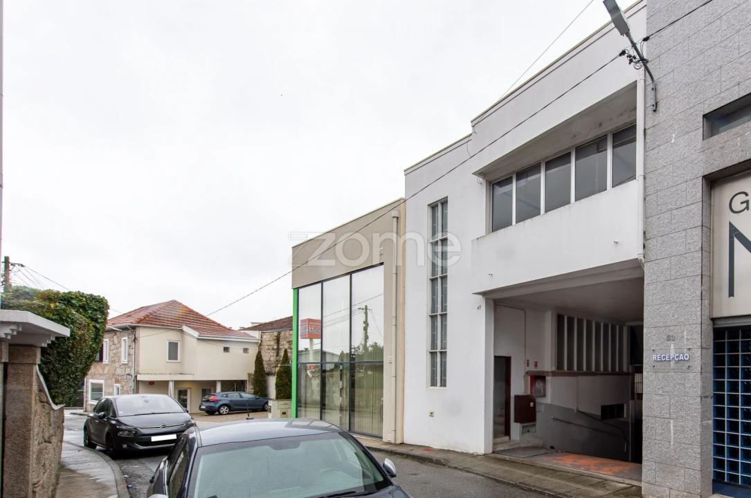 Terreno Comércio / Armazém para Venda em Rio Tinto Foto 5