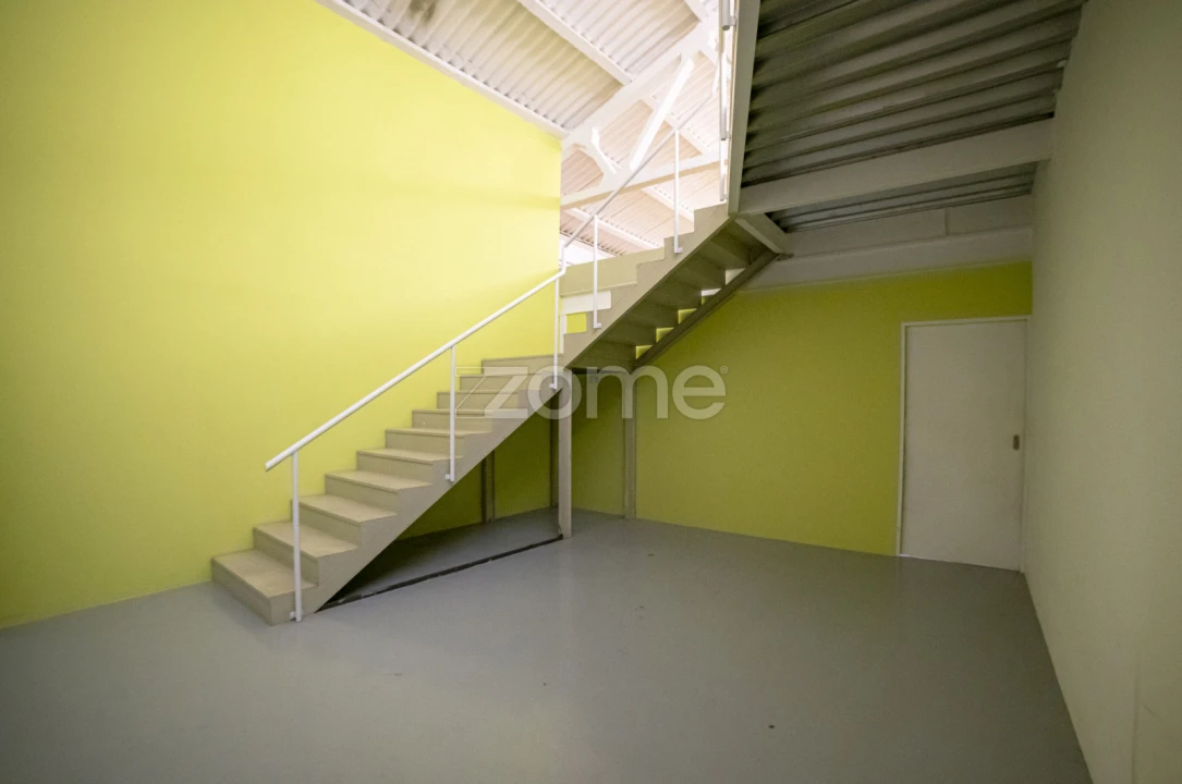 Escritório para Arrendamento em Perafita, Lavra e Santa Cruz do Bispo Foto 1