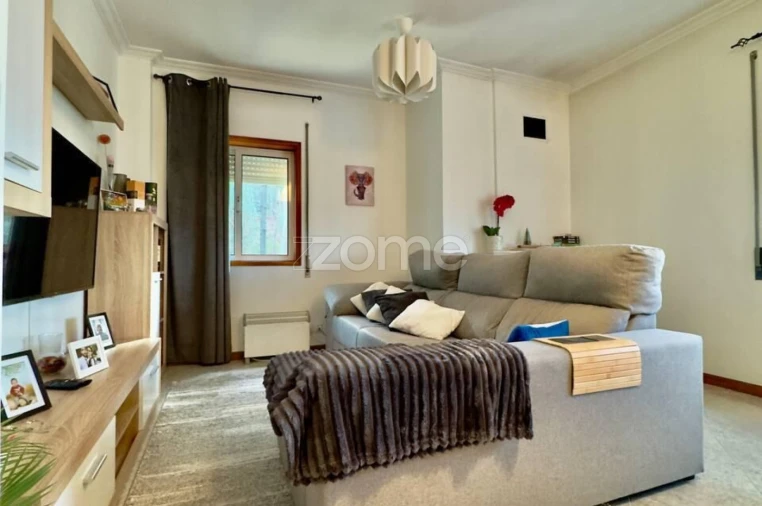Apartamento T2 para Venda em Alfena Foto 6