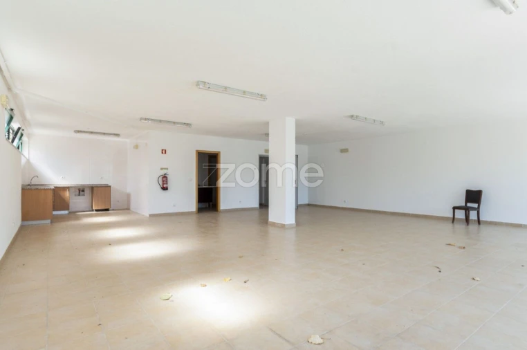 Apartamento T3 para Arrendamento em Oeiras e São Julião da Barra, Paço de Arcos e Caxias Foto 24