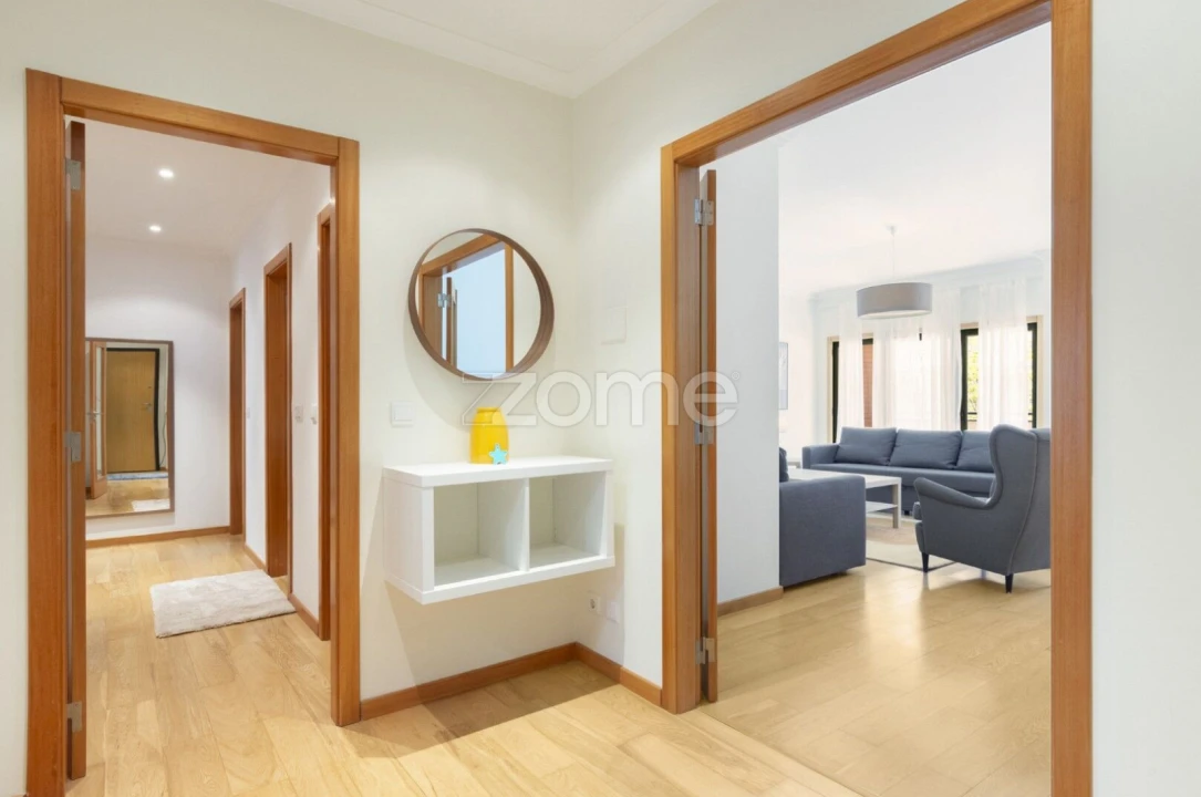 Apartamento T3 para Arrendamento em Oeiras e São Julião da Barra, Paço de Arcos e Caxias Foto 2