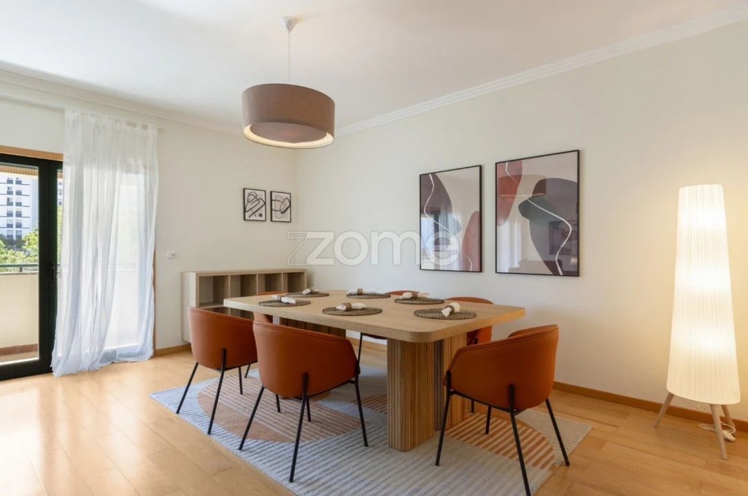 Apartamento T3 para Arrendamento em Oeiras e São Julião da Barra, Paço de Arcos e Caxias Foto 9