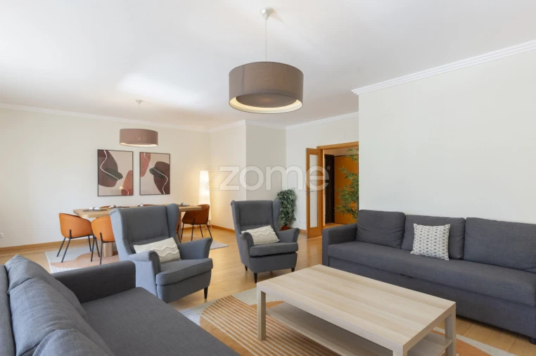 Apartamento T3 para Arrendamento em Oeiras e São Julião da Barra, Paço de Arcos e Caxias Foto 6