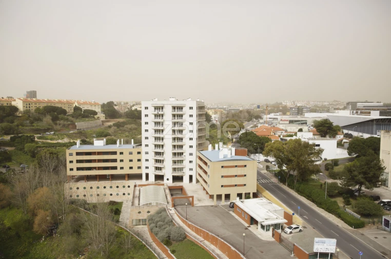 Apartamento T3 para Arrendamento em Oeiras e São Julião da Barra, Paço de Arcos e Caxias Foto 10