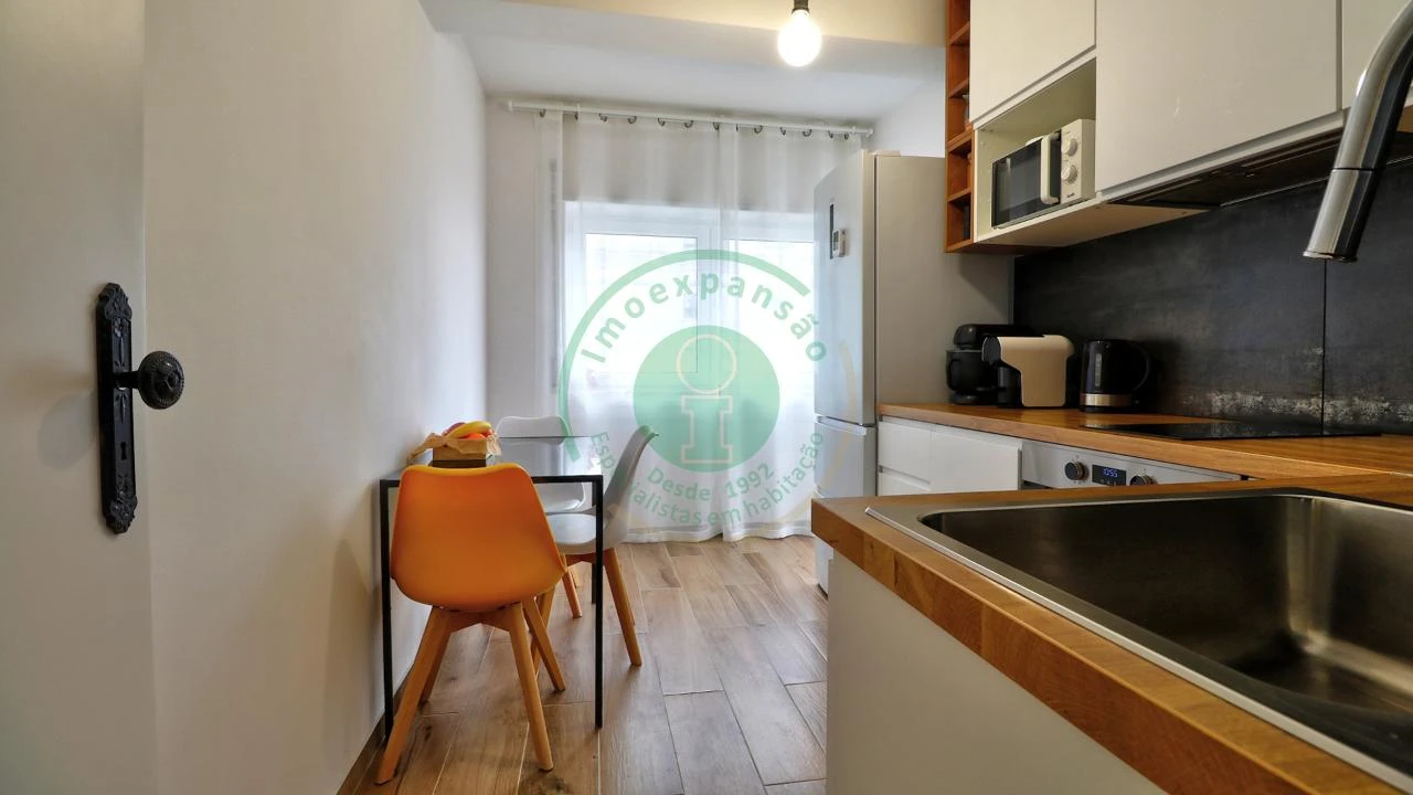Apartamento T2 para Venda em Buarcos Foto 7