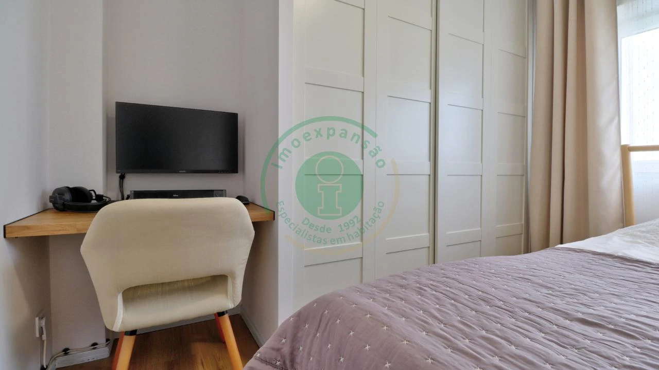 Apartamento T2 para Venda em Buarcos Foto 16