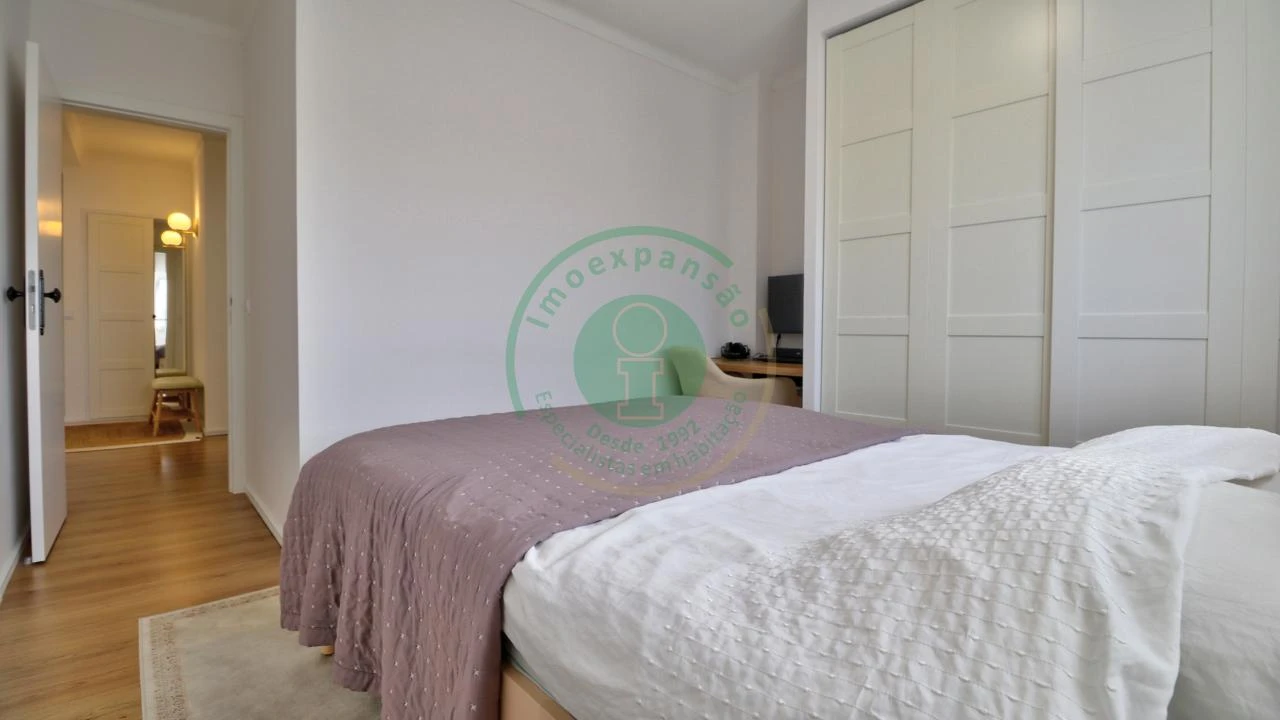 Apartamento T2 para Venda em Buarcos Foto 17