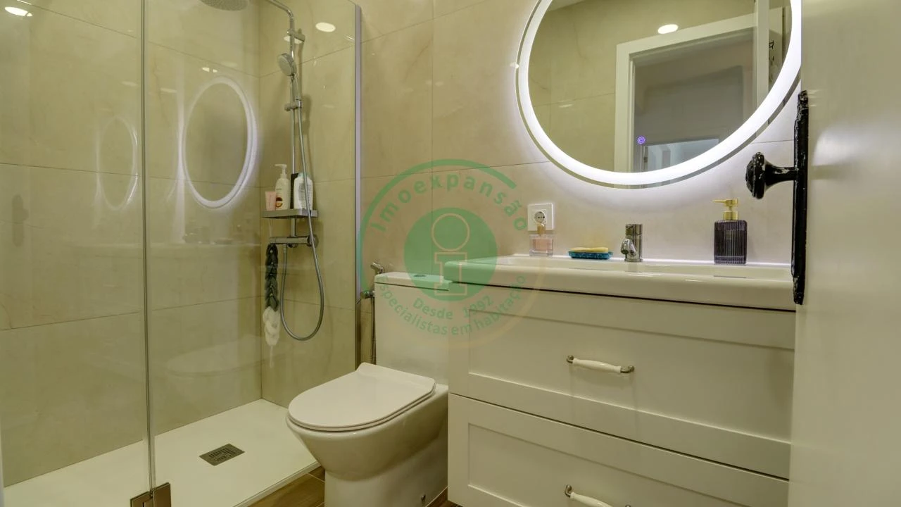 Apartamento T2 para Venda em Buarcos Foto 19