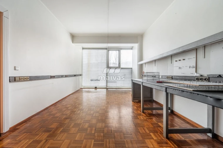 Escritório para Venda em Ferreiros e Gondizalves Foto 20