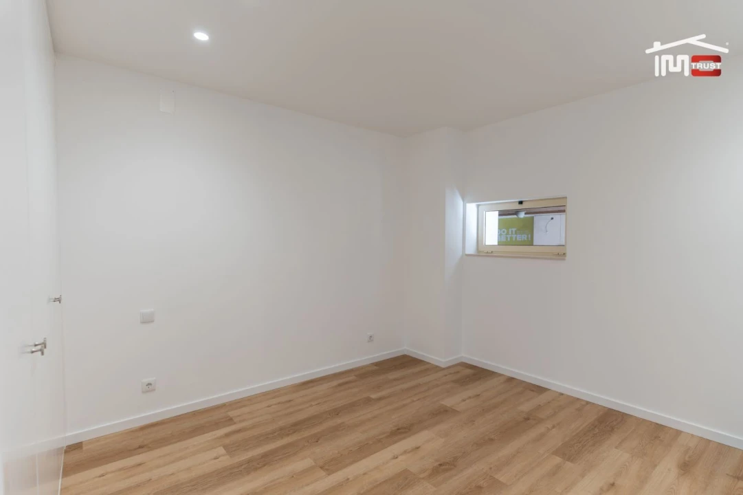 Apartamento T3 para Arrendamento em Leiria, Pousos, Barreira e Cortes Foto 8