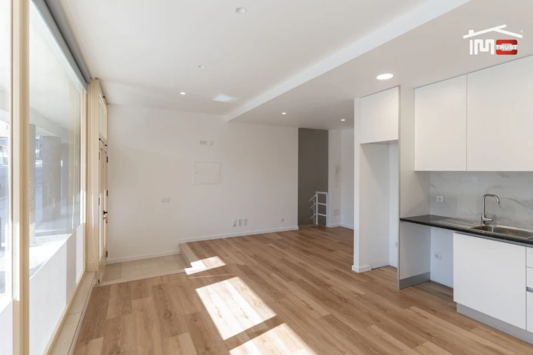 Apartamento T3 para Arrendamento em Leiria, Pousos, Barreira e Cortes Foto 4