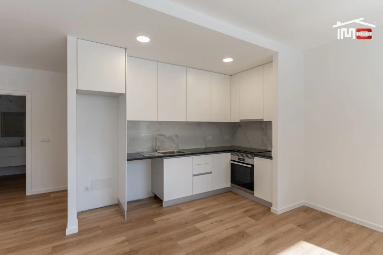 Apartamento T3 para Arrendamento em Leiria, Pousos, Barreira e Cortes Foto 6