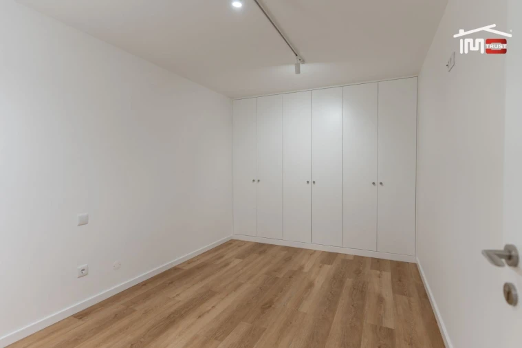 Apartamento T3 para Arrendamento em Leiria, Pousos, Barreira e Cortes Foto 22