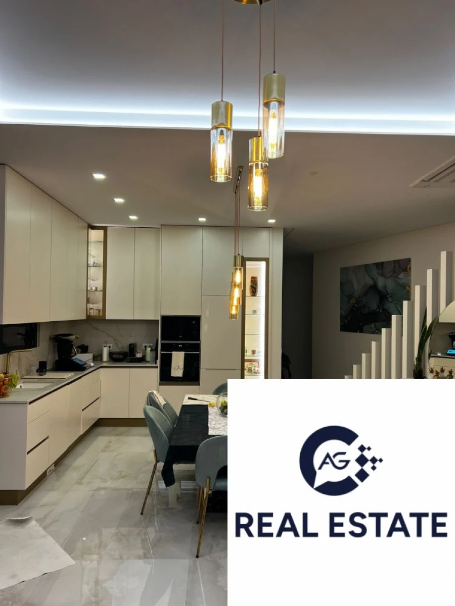 Moradia T3 para Venda em Estreito da Calheta Foto 9