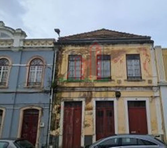 Moradia T2 para Venda em Buarcos Foto 1