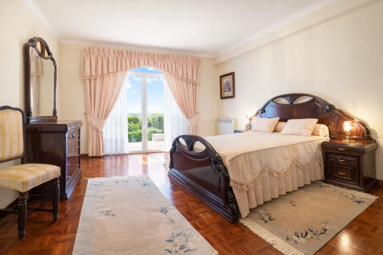 Moradia T6 para Venda em Figueiras e Covas Foto 12