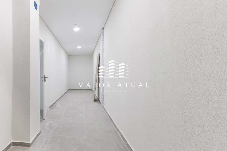 Moradia T4 para Venda em Fernao Ferro Foto 24