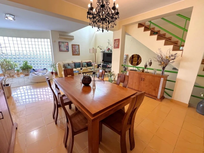 Moradia T3 para Venda em Albufeira e Olhos de Água Foto 22