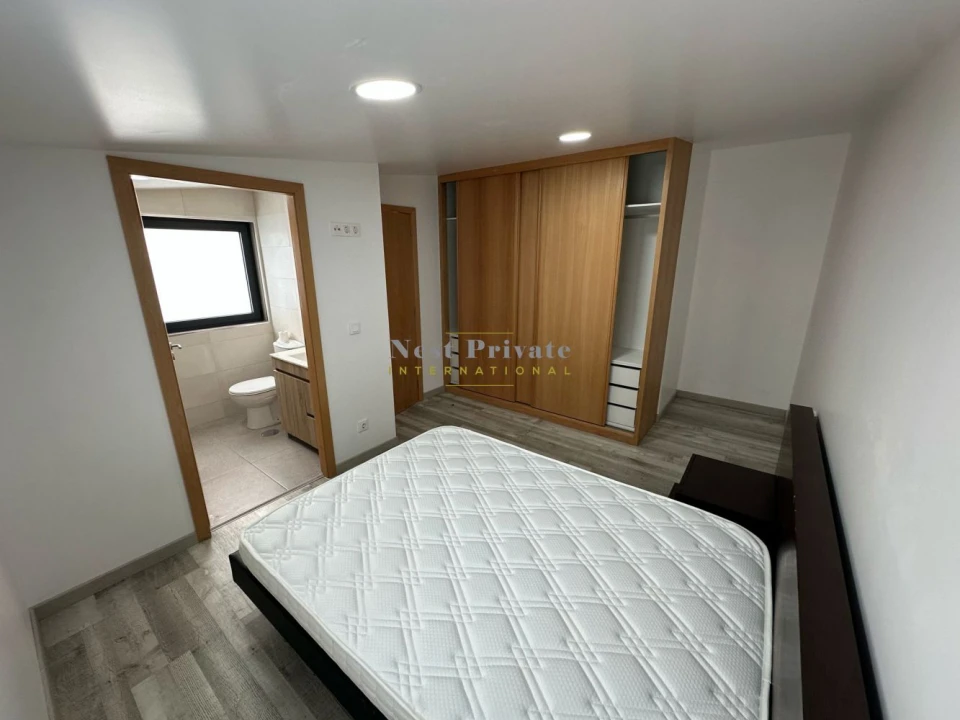 Apartamento T2 para Arrendamento em Campanhã Foto 18