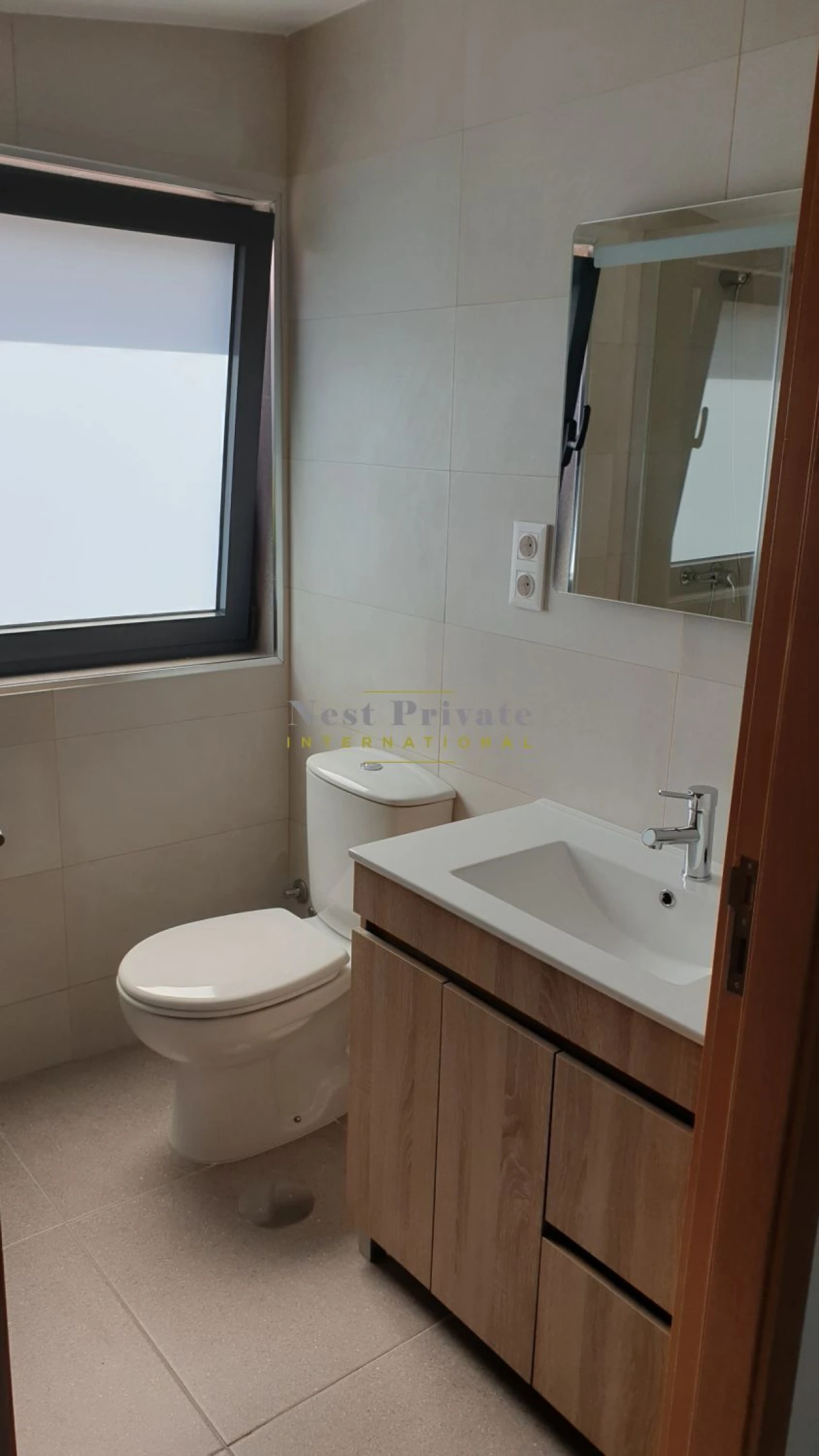 Apartamento T2 para Arrendamento em Campanhã Foto 7